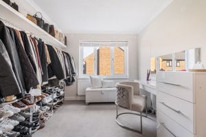 Bedroom- click for photo gallery